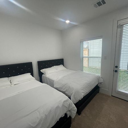 Comfortable 3 Bedroom - Heart Of Texas Medical Center هيوستن المظهر الخارجي الصورة