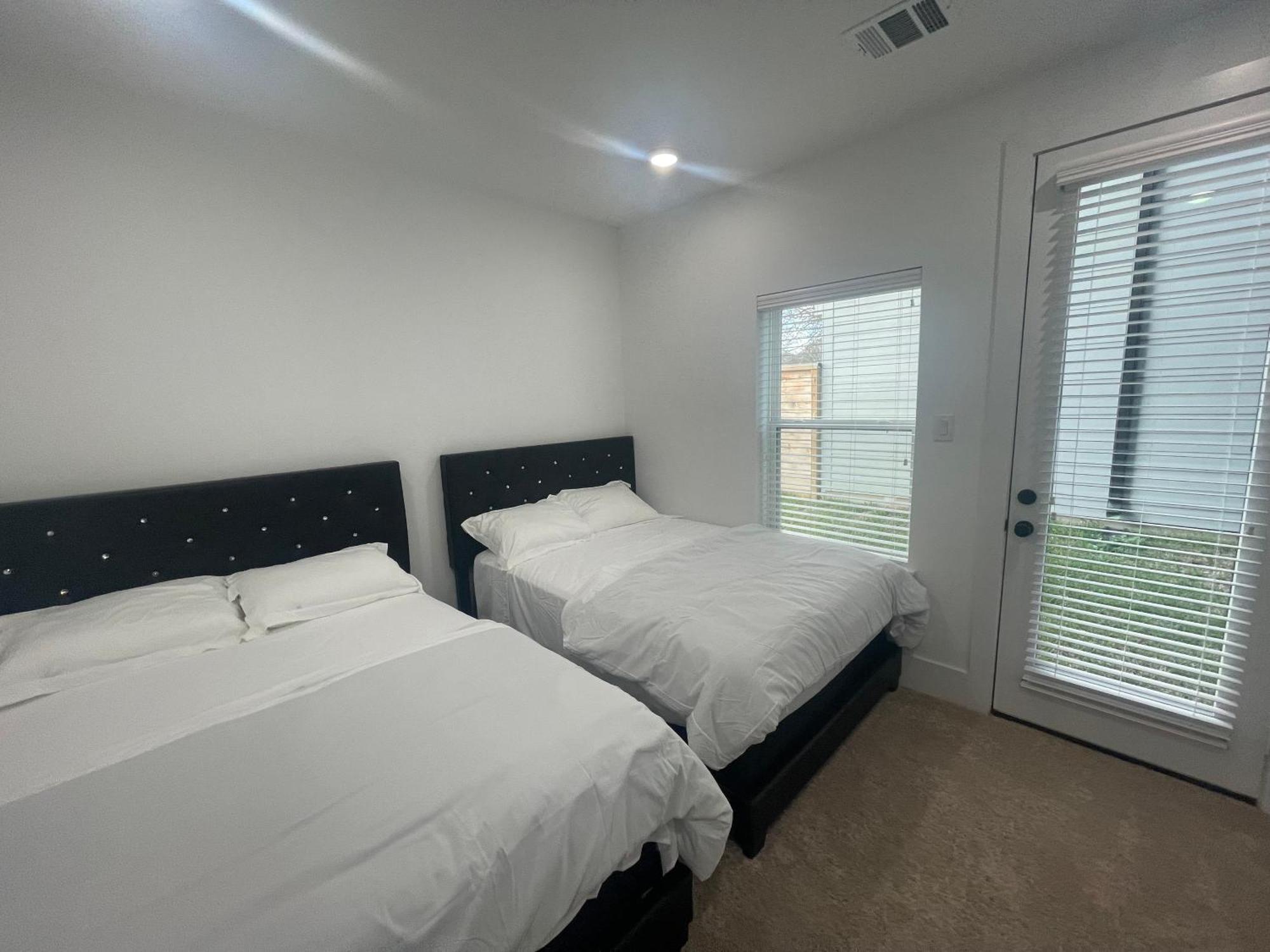 Comfortable 3 Bedroom - Heart Of Texas Medical Center هيوستن المظهر الخارجي الصورة