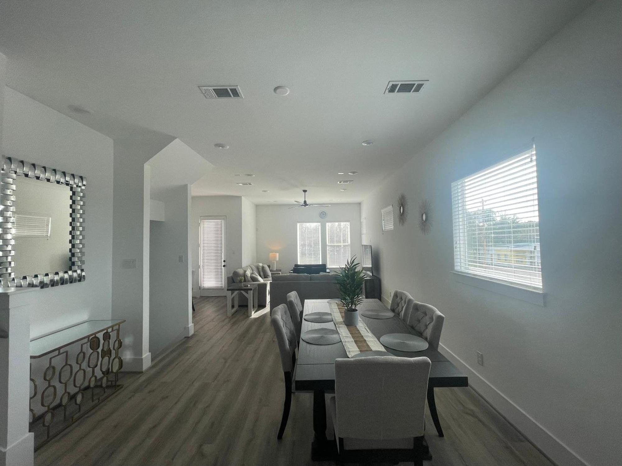 Comfortable 3 Bedroom - Heart Of Texas Medical Center هيوستن المظهر الخارجي الصورة